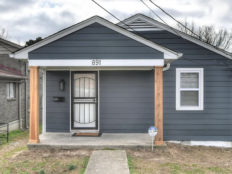 891 Lane Ave — Photo 2
