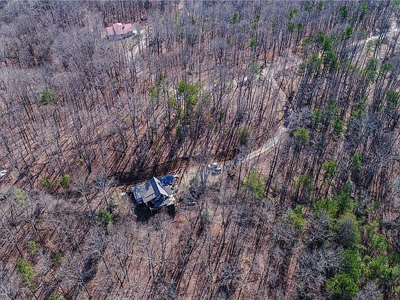 4th image of 267 Hampton Dr