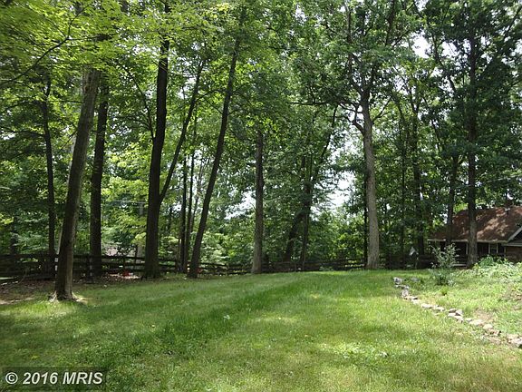 5th image of 189 Fern Dr