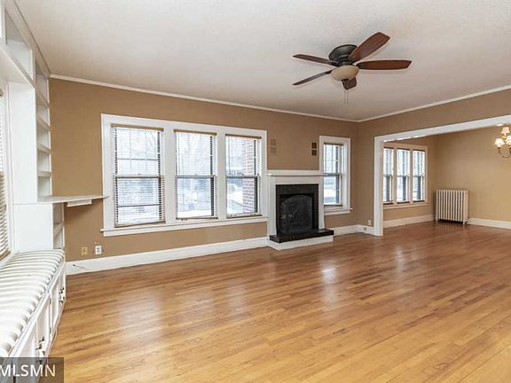 4th image of 126 Victoria St S APT 1N