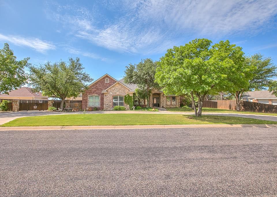 1st image of 630 Ashford Dr