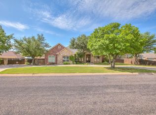 630 Ashford Dr, San Angelo, TX 76901