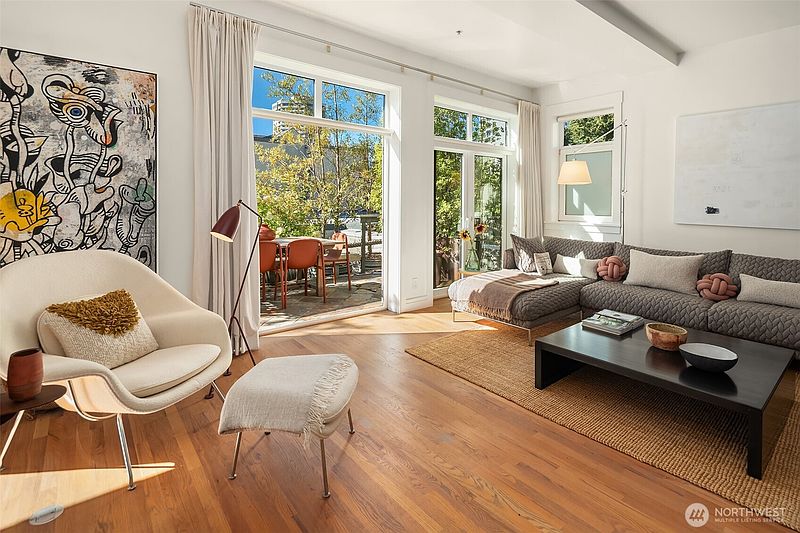 3rd image of 81 Vine Street #404