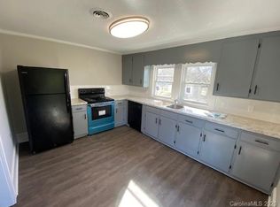 147 N Main St #B, Salisbury, NC 28144
