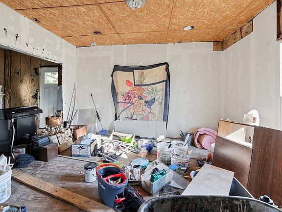 2nd image of 1337 Chestnut St