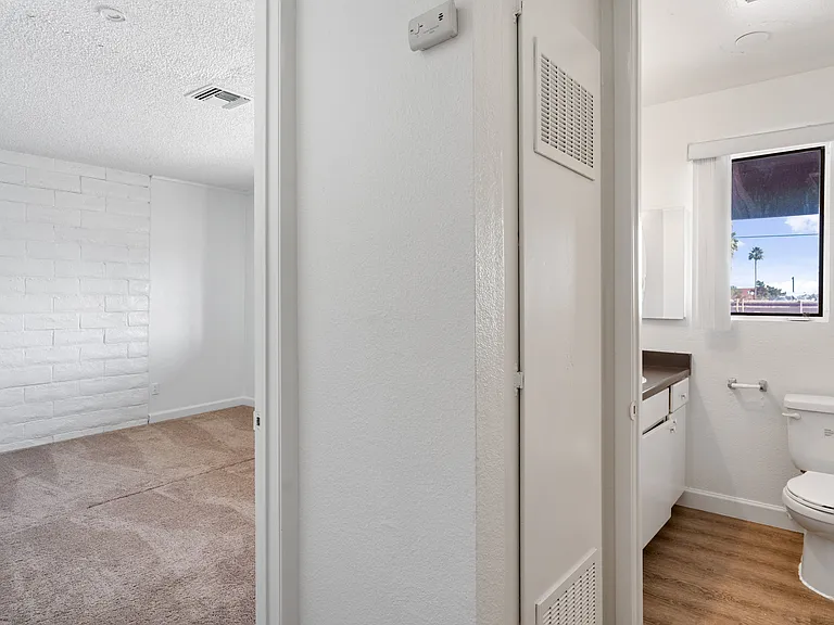 Townhome Villas — Photo 12