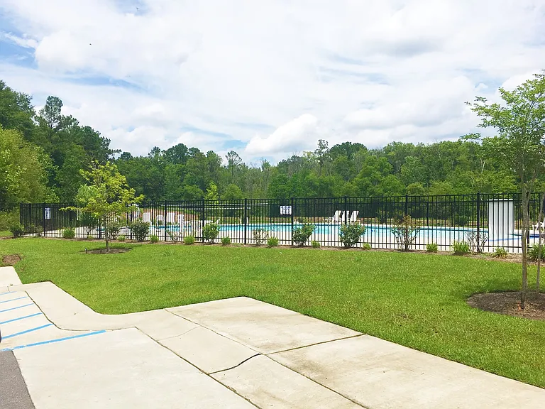 523 Lateleaf Dr — Photo 25