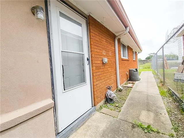 4819 Francis Dr — Photo 37