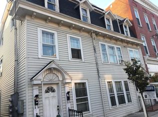 17 S Carlisle St #1, Greencastle, PA 17225