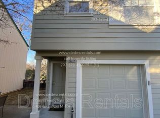 1227 Hidden Creek Pl #HI1227-B, Santa Rosa, CA 95409