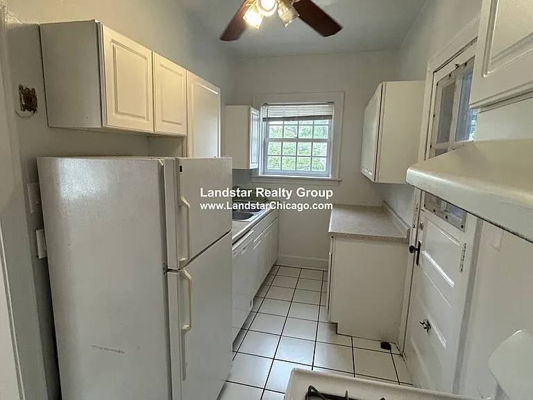 1111 Lake St #2 — Photo 9