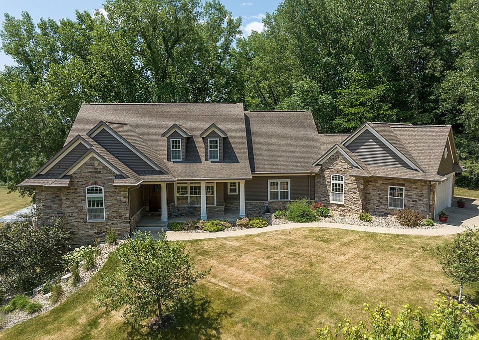 1st image of 2655 Long Bluff Rd NE