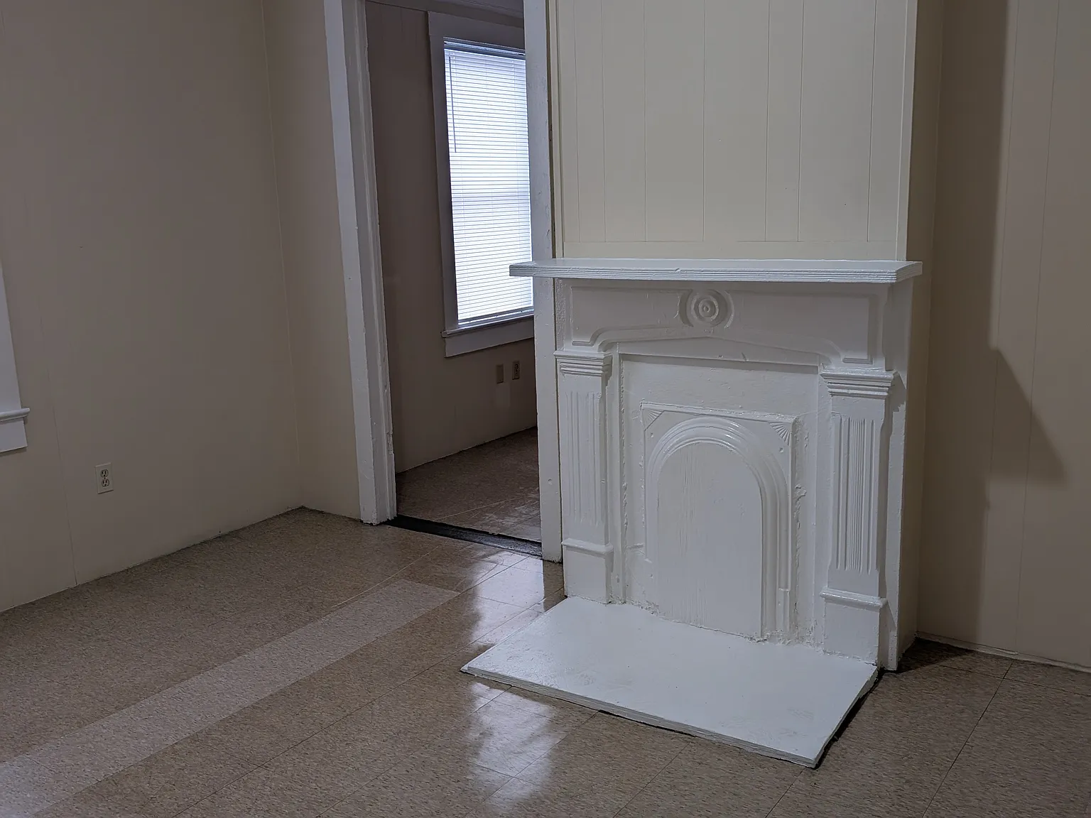 2 bed, 900 sqft, $1,150 — Photo 2