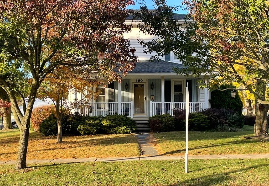 180 W Main St - Property Image