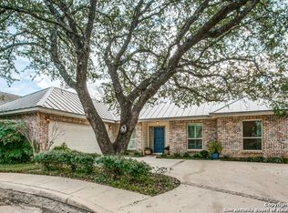 8 Cheltenham Ct, San Antonio, TX 78218