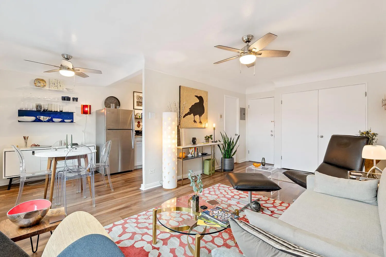 Bermuda Apartments — Photo 1
