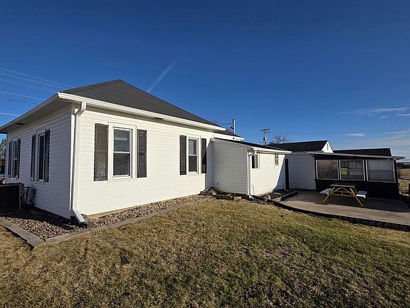 4th image of 631 South Tyler Street