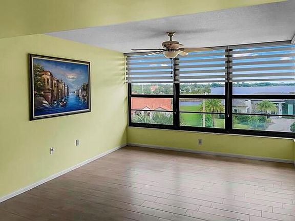3rd image of 3516 Whitehall Dr APT 404