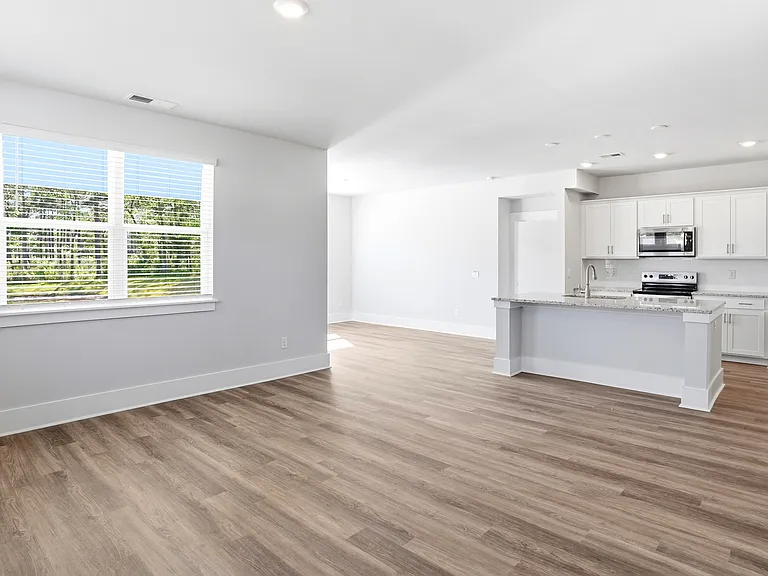 510 Silky Oak Dr SE — Photo 12