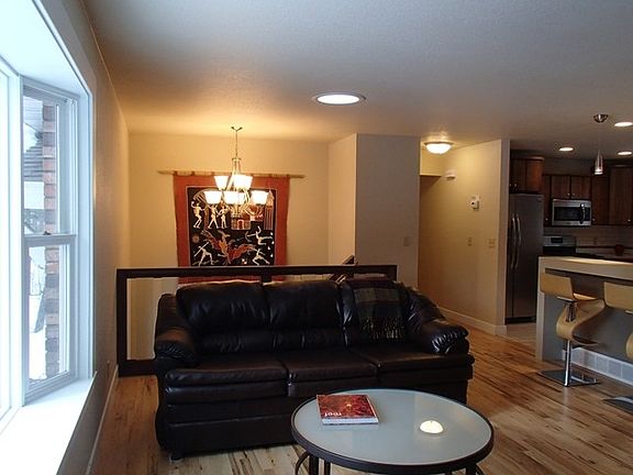 3rd image of 180 Black Forest Dr