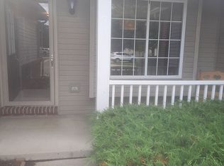 238 Woodfield Square Ln, Brighton, MI