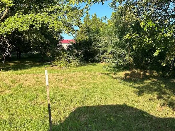 816 S Ash St, Luther, OK 73054