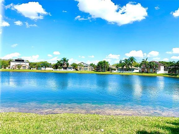 2nd image of 14937 Indigo Lake Dr