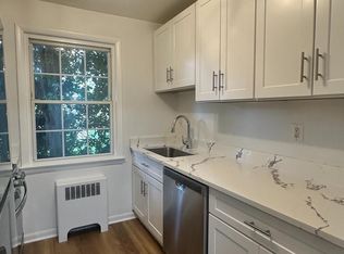 155 Talbott St #155, Rockville, MD 20852