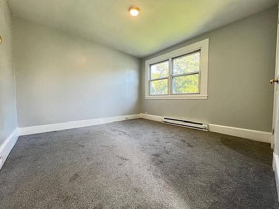 1st bedroom