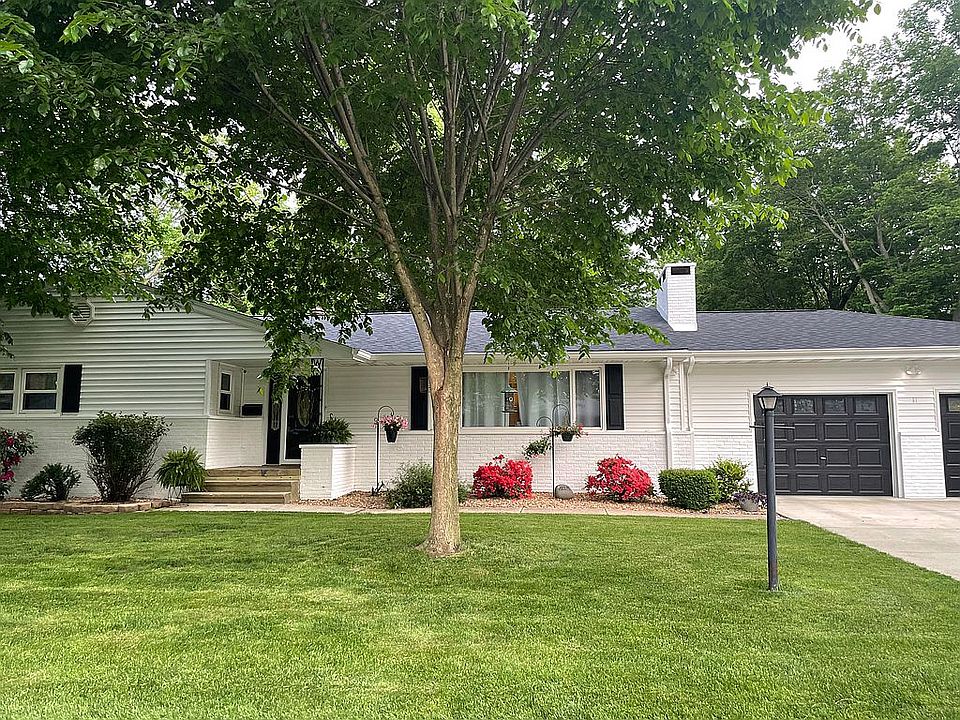 1 Meadow Ln, Lincoln, IL 62656 Zillow