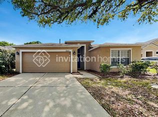 7645 Nottinghill Sky Dr, Apollo Beach, FL 33572