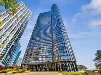 155 N Harbor Dr APT 4810, Chicago, IL, 60601