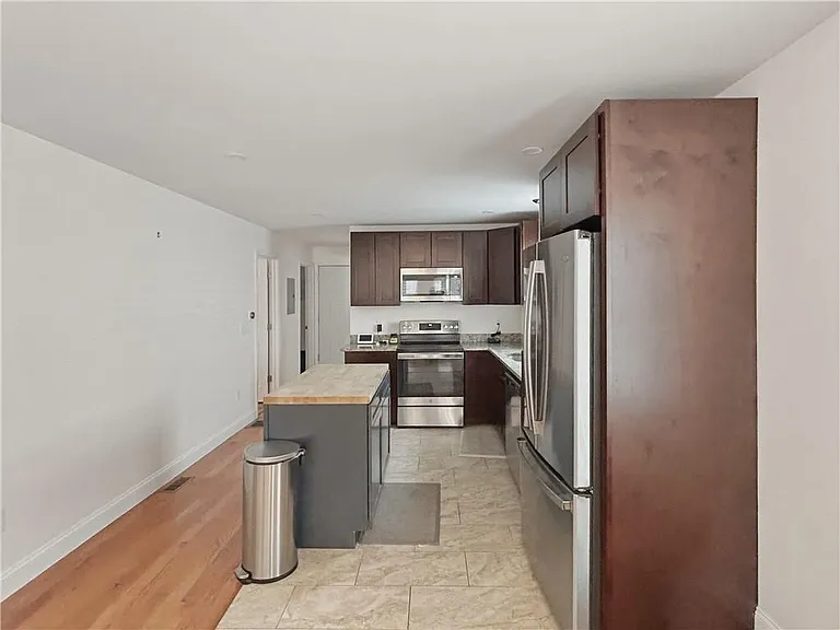 49 Huber Ave — Photo 20