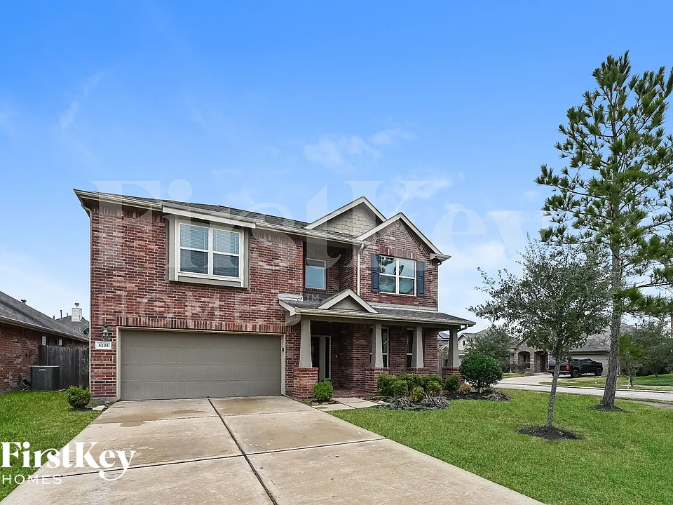 5202 Kendall Glen Ct
