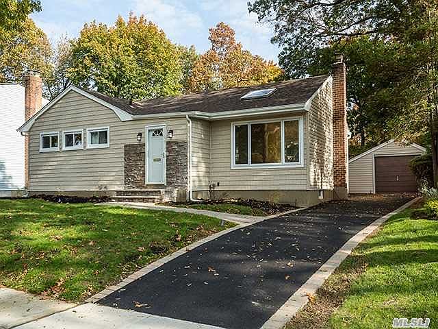 1st image of 421 Spruce Ln