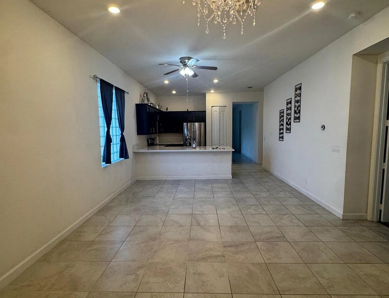 3 bed, 2.0 bath, 2170 sqft, $3,400 — Photo 4