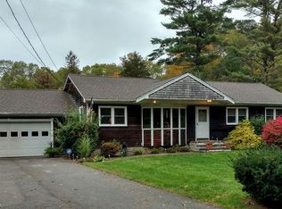 13 Long Point Rd, Lakeville, MA 02347