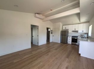 6040 Maury Ave #ADU, Woodland Hills, CA 91367