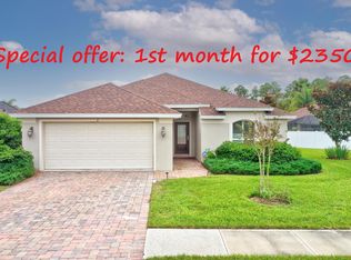 4 Arena Lake Dr, Palm Coast, FL 32137