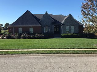 709 Sovereign Dr, Richmond, KY 40475