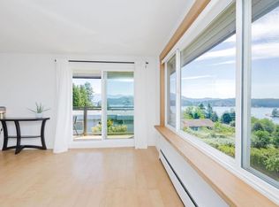 694 School Rd #11, Gibsons, BC V0N 1V9