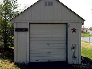4th image of 1315 Evergreen Dr