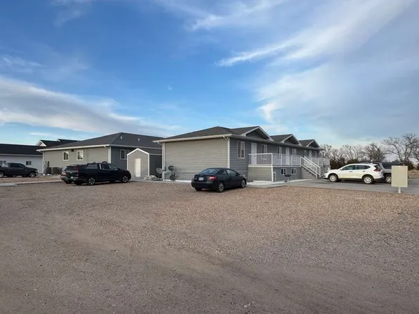 801 Dowden St, Valentine, NE 69201