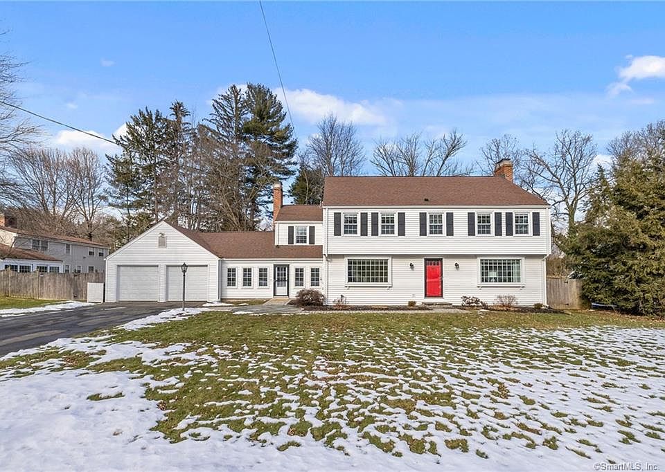 1st image of 44 Claybar Dr