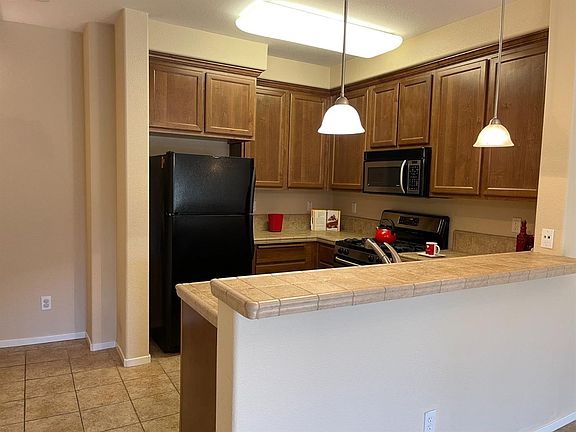 3rd image of 2001 Club Center Dr APT 1118