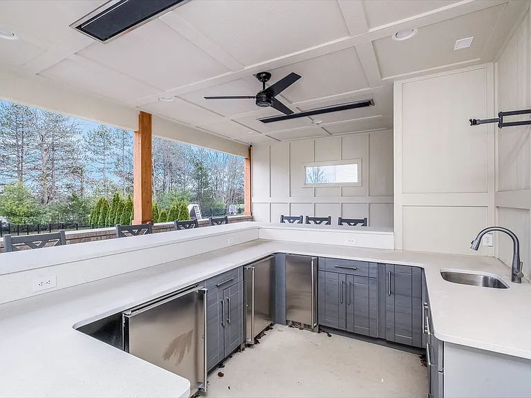 13621 Singletree Ct — Photo 36