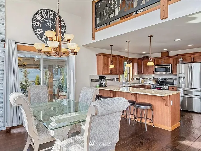 351 Dakota Heights Dr — Photo 26