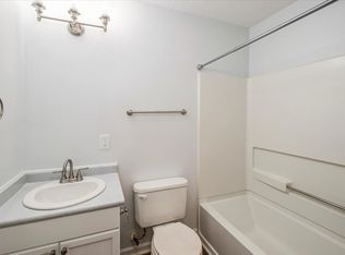 969 Bassman Ln #103, Fayetteville, NC 28314