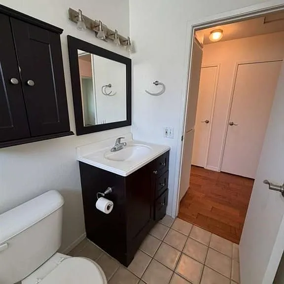 4608 Via Vista Cir #4 — Photo 6