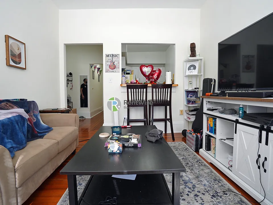 75 Brighton Ave #3